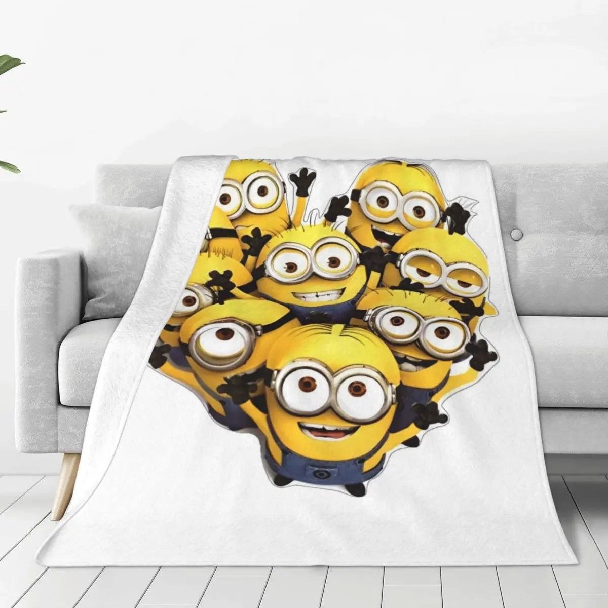 Minions Flannel Blanket – Cute Yellow Big Eyes Sofa & Bed Throw